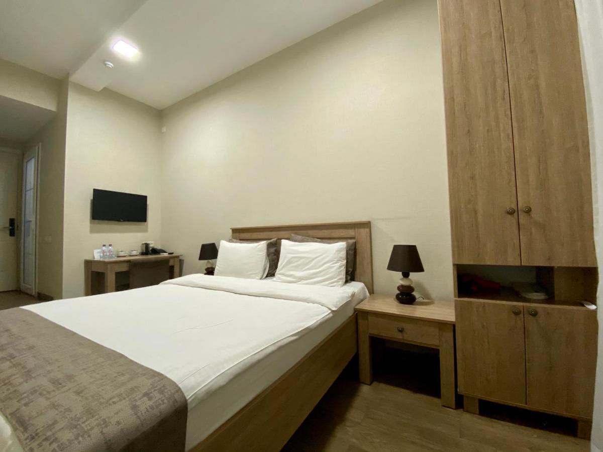 Nizami Street Hotel Baku Room photo