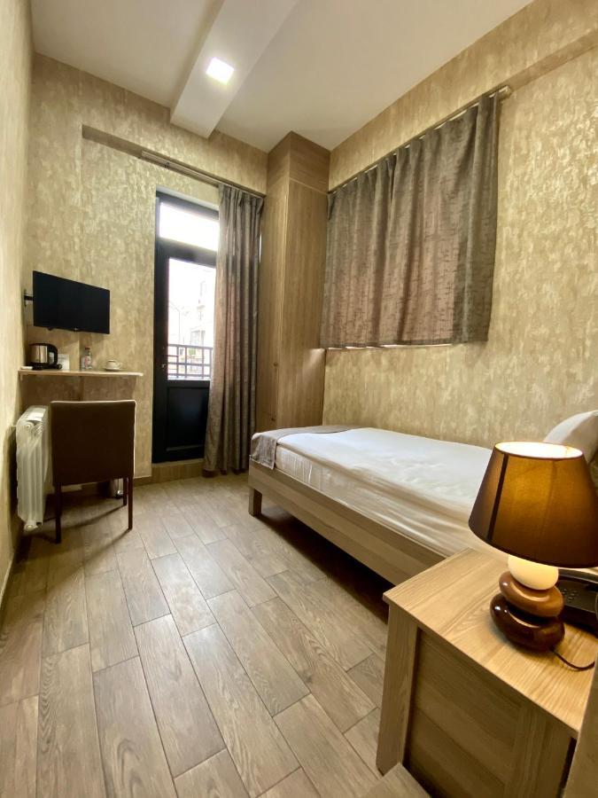 Nizami Street Hotel Baku Room photo